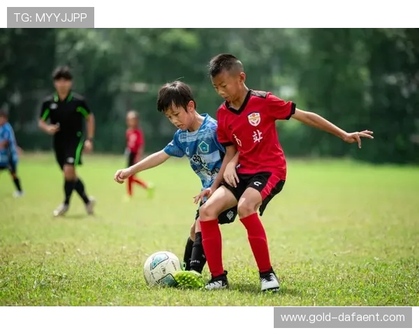 2011年两岸五地青少年足球邀请赛梧州拉开帷幕